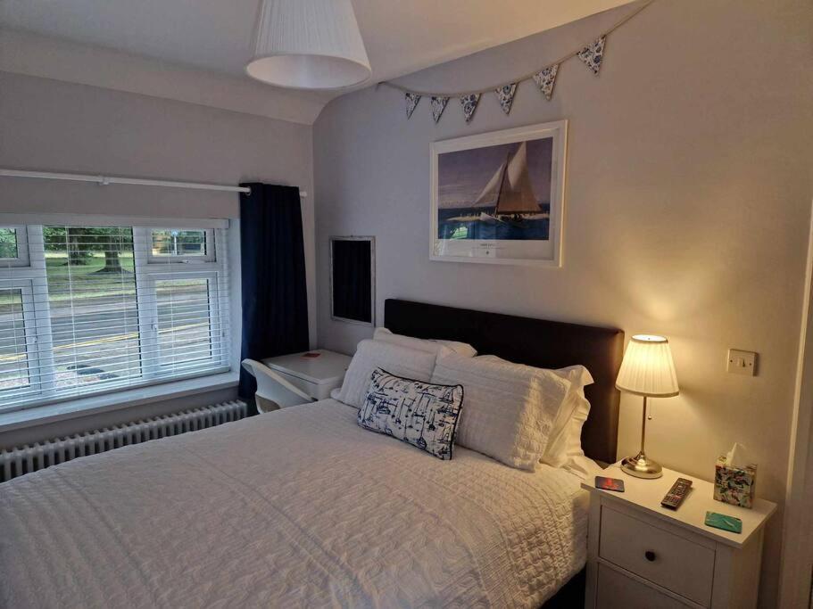 Room On Heath Park Кардиф Екстериор снимка