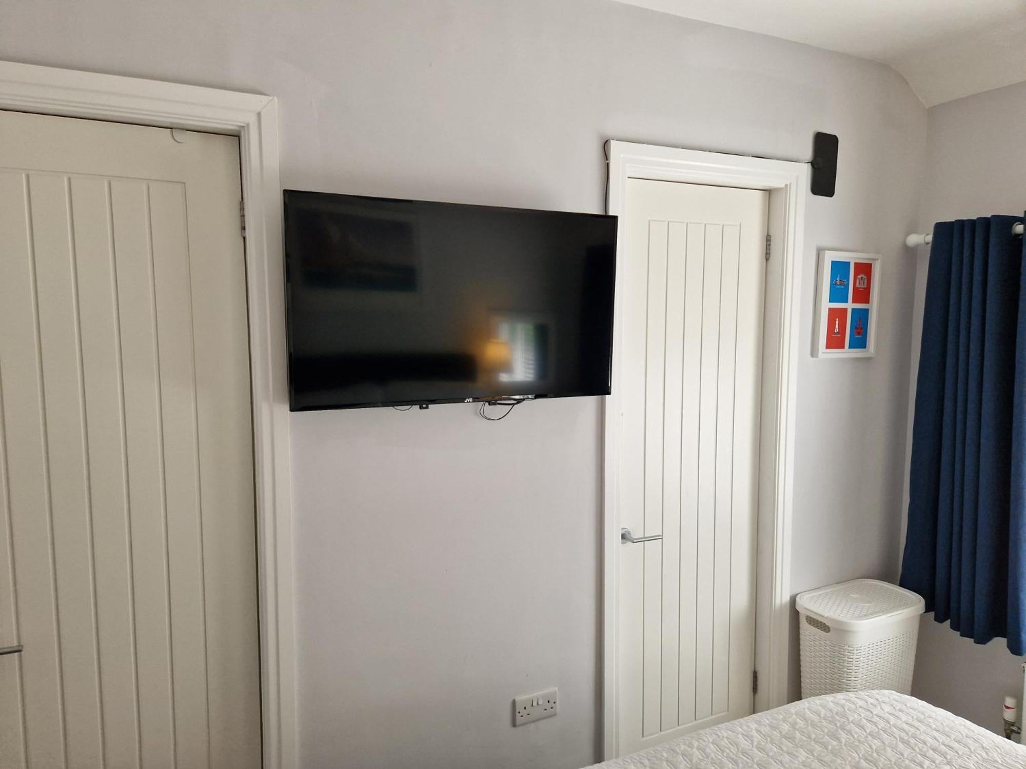 Room On Heath Park Кардиф Екстериор снимка