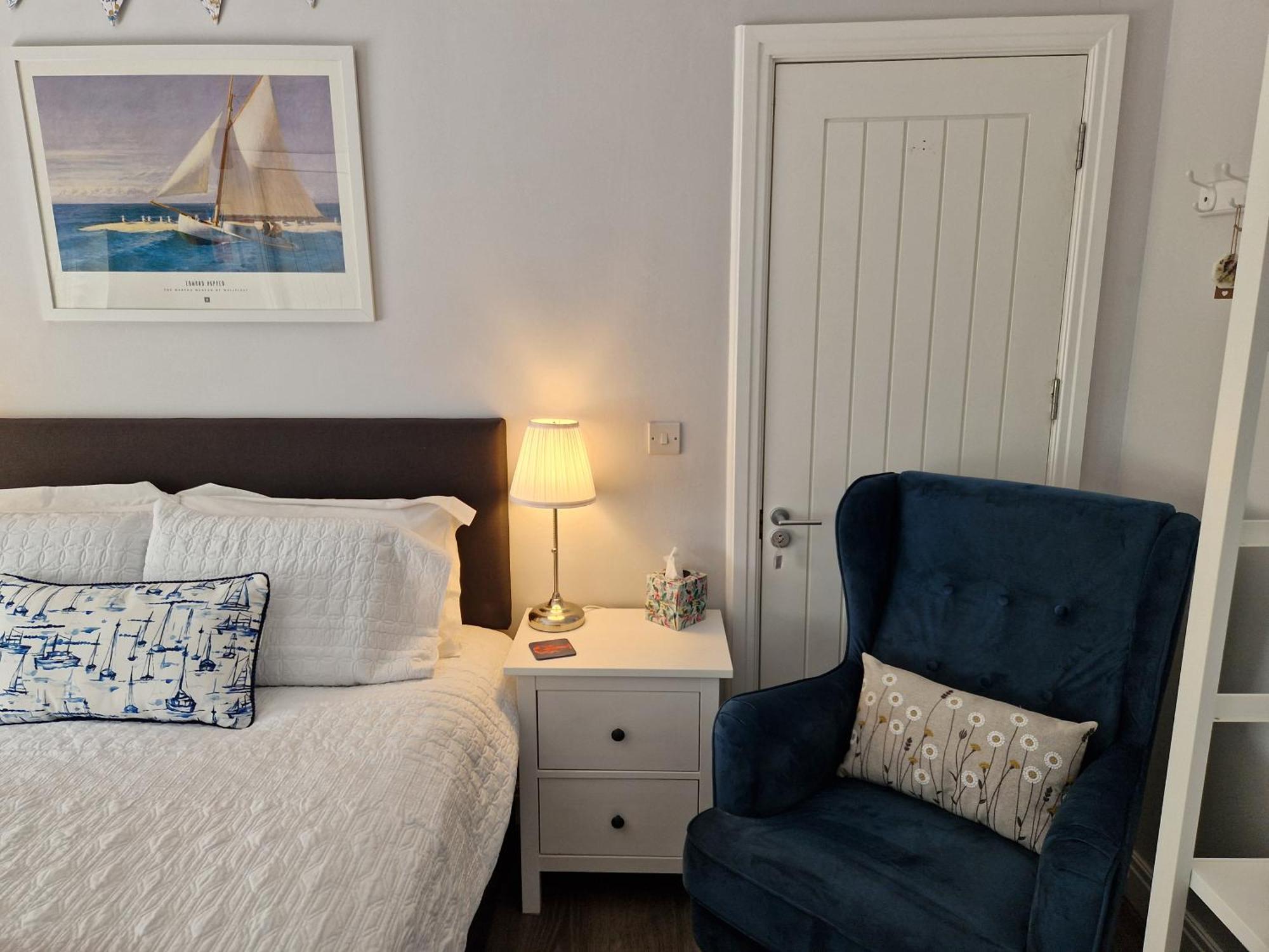 Room On Heath Park Кардиф Екстериор снимка