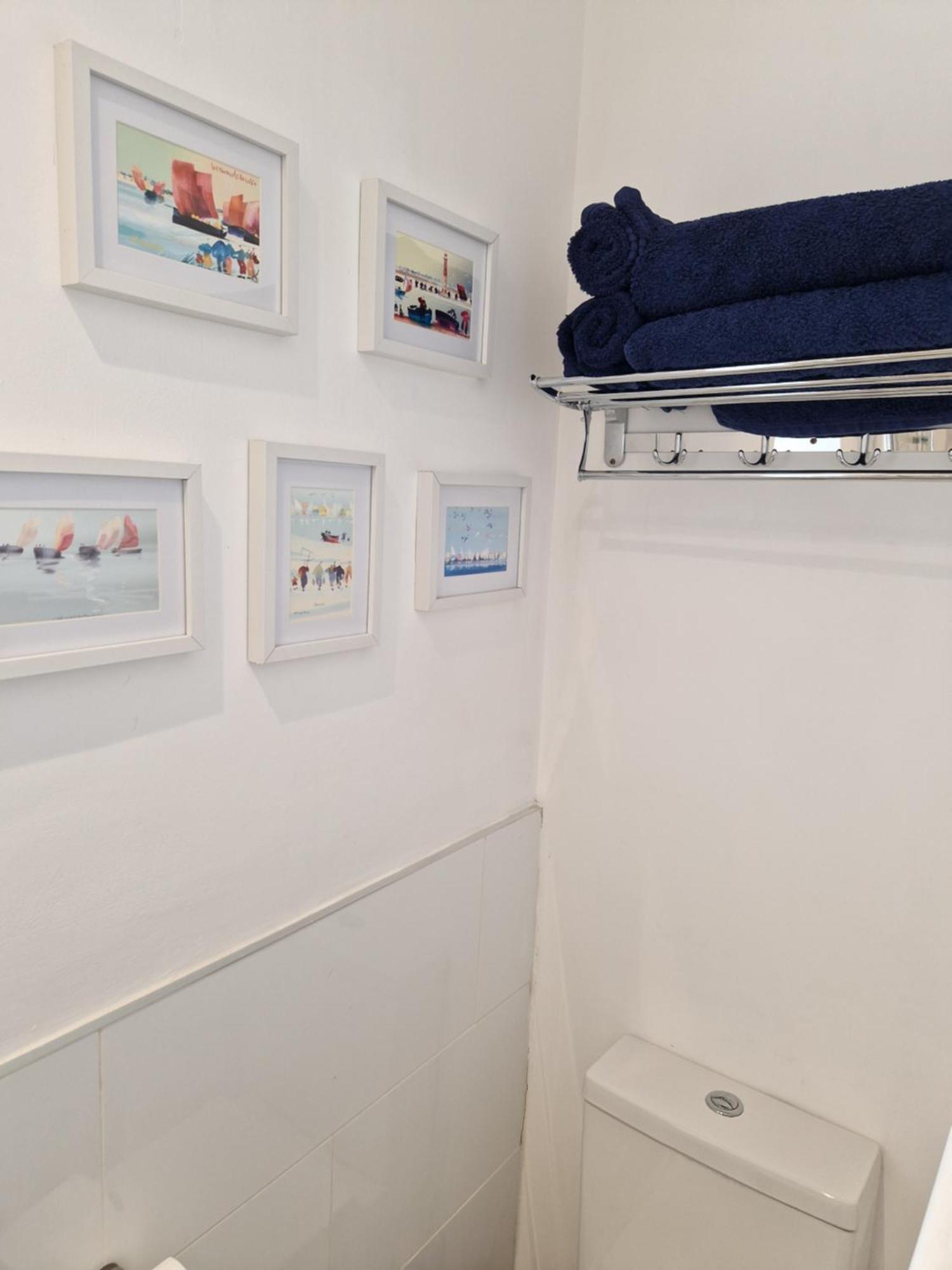 Room On Heath Park Кардиф Екстериор снимка